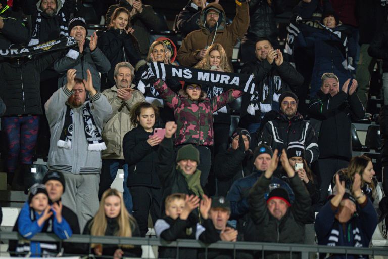 mura, olimpija, gledalci, tribune, navijači, fazanerija