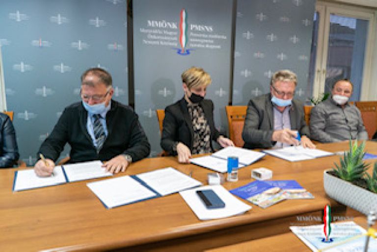 pmsns, vlakec, turizem, pomurska-madžarska-samoupravna-skupnost