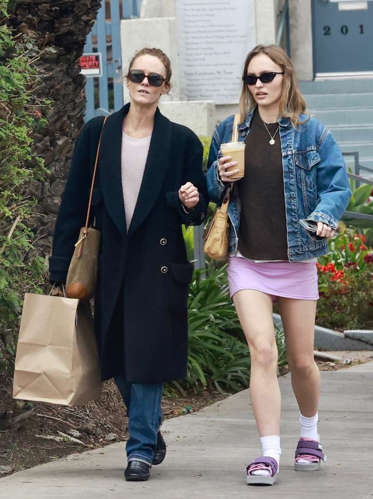 lily-rose-depp