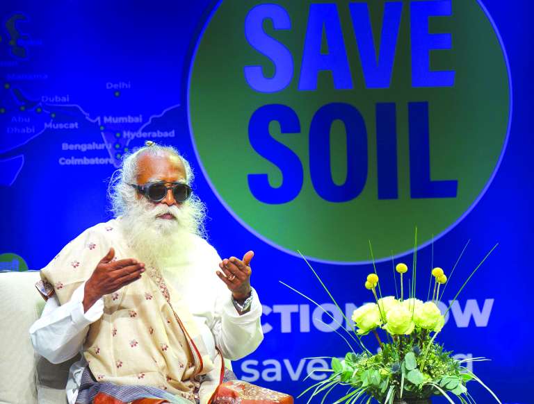 sadhguru (1).jpg