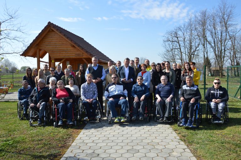 društvo-paraplegikov-prekmurja-in-prlekije, medovite-rastline