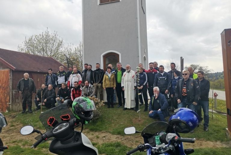 blagoslov-motorjev-in-motoristov, kovačevci, okrepčevalnica-pri-cimeštru