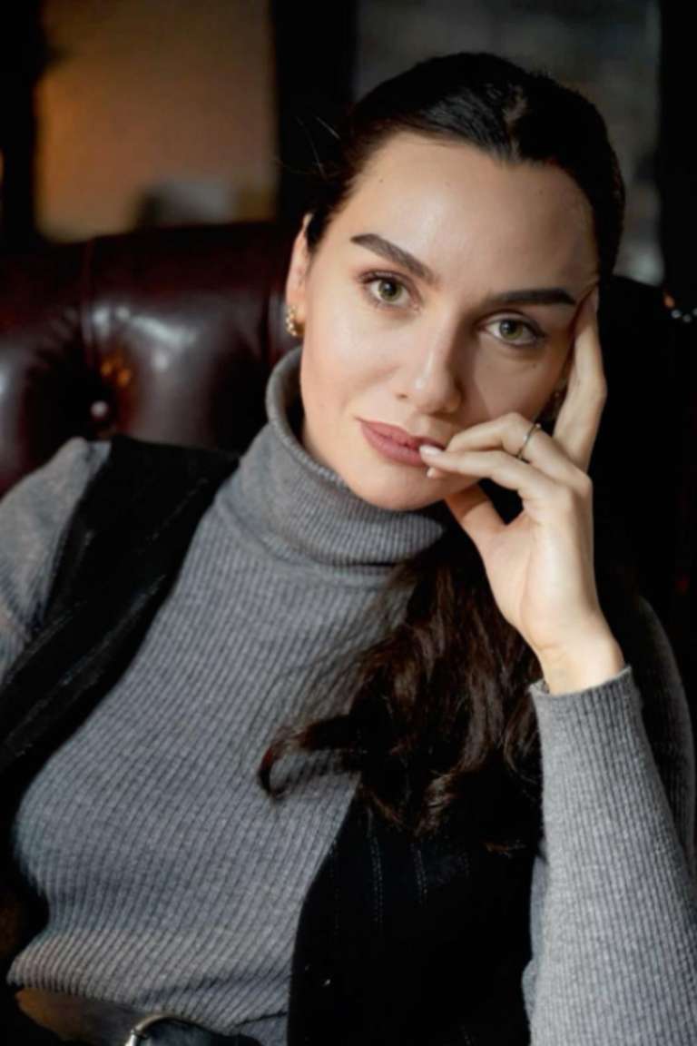 Birce Akalay