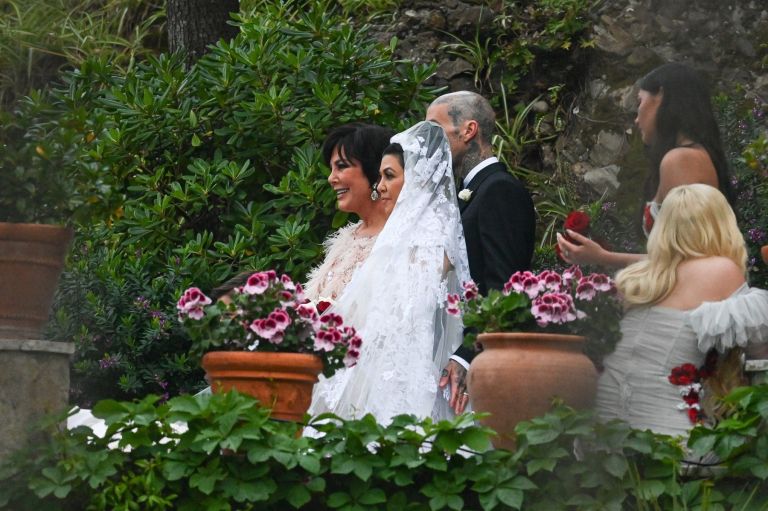 Kris Jenner, Kourtney Kardashian.jpg