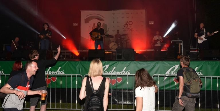 maraton-treh-src, jubilej, otroški-tek, tek-s-psi, koncert, samo-budna