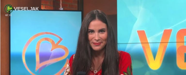 ajda mlakar.png