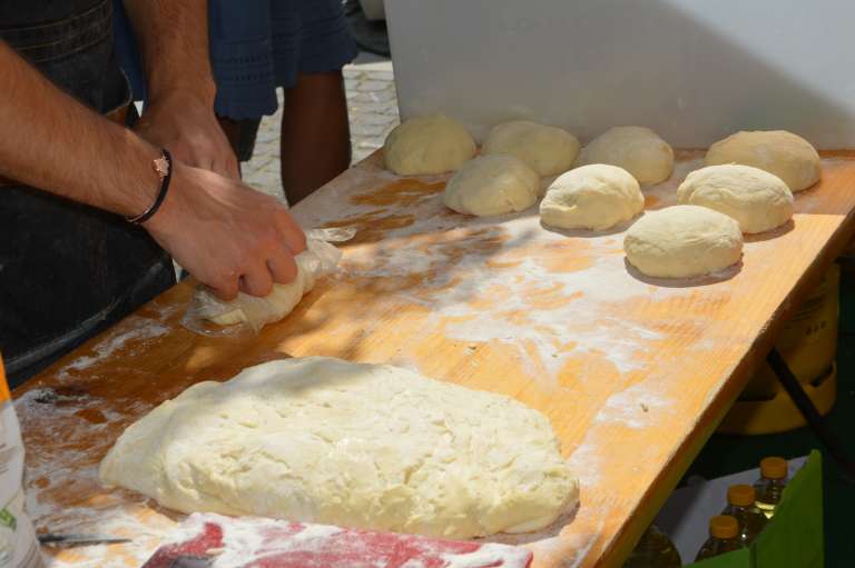 sočna-vilica, slovenska-ulica, festival-ulične-kulinarike