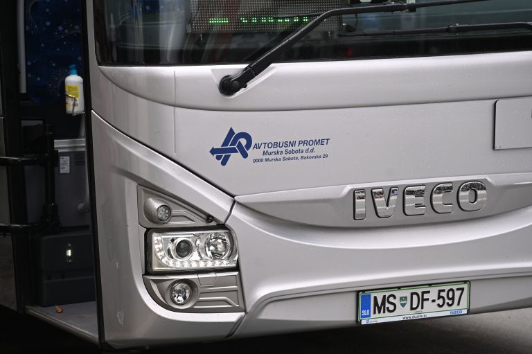 avtobusni-promet, ap-murska-sobota, avtobus, peron, avtobusna-postaja