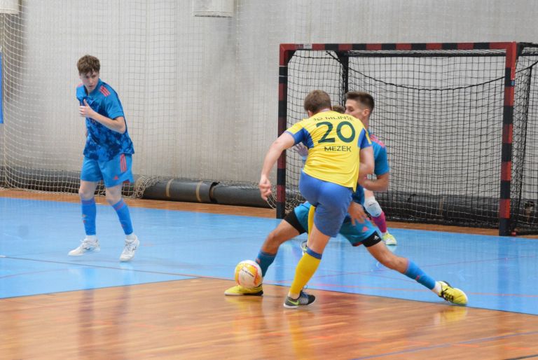 meteorplast-šic-bar, futsal