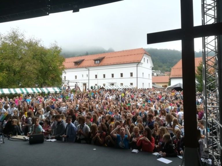 sticna_mladih14.jpg