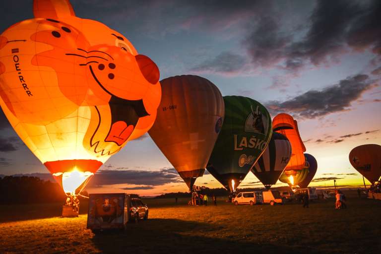 baloni, zadnji-dan, night-glow