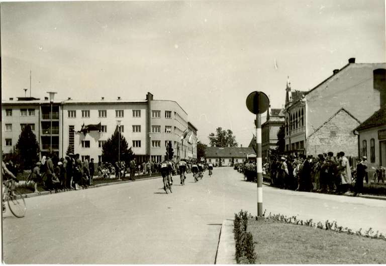 Glavna86.jpg
