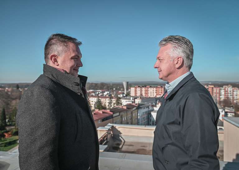 andrej-mešič, damjan-anželj, anželj, mešič, 2-krog, moms, lokalne-volitve-2022, anželj-vs-mešič