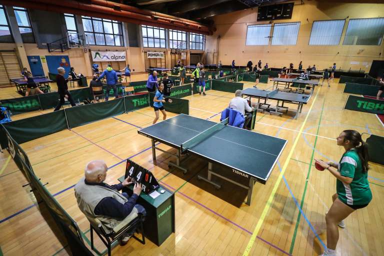 namizni-tenis, top-turnir, kadeti, kadetinje, oš-3-ms