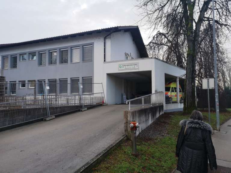 _zdravstveni_dom_metlika.jpg