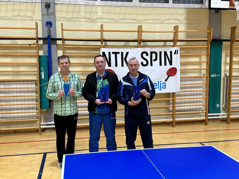 namizni-tenis, novoletni-turnirji, mala-nedelja