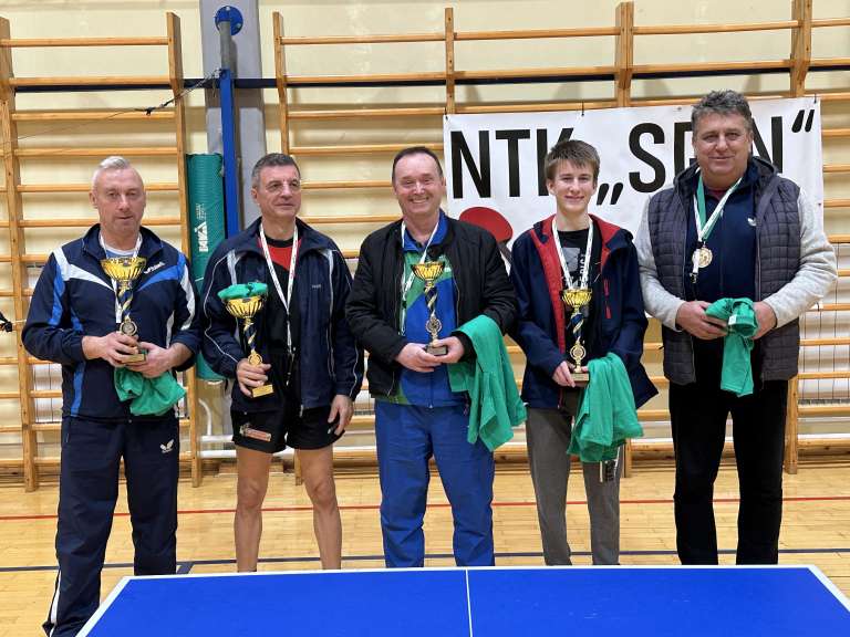 namizni-tenis, novoletni-turnirji, mala-nedelja