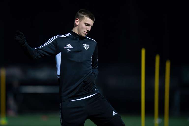 trening, mura