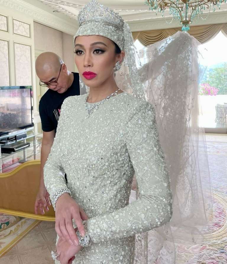 5 princesa-'azemah-ni'matul-bolkiah