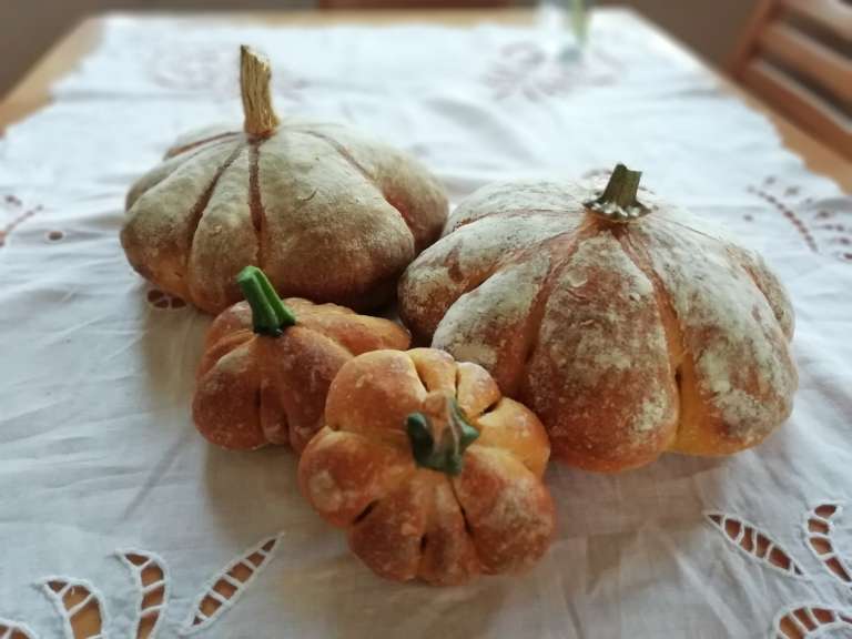 marjetka škafar, kuharski tečaj, peka z drožmi