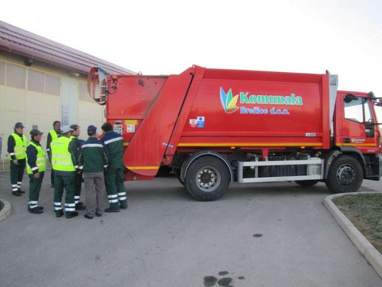jp_komunala_brezice.jpg