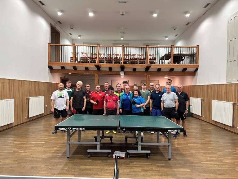 nočni-turnir, cven, namizni-tenis