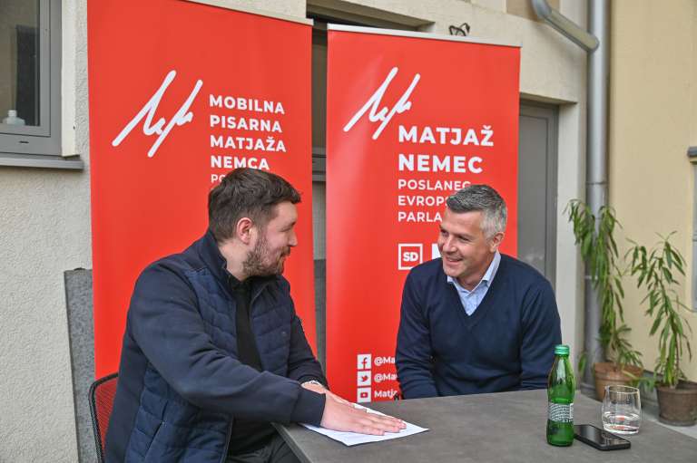 matjaž-nemec-mobilna-pisarna, stranka-sd, belmur