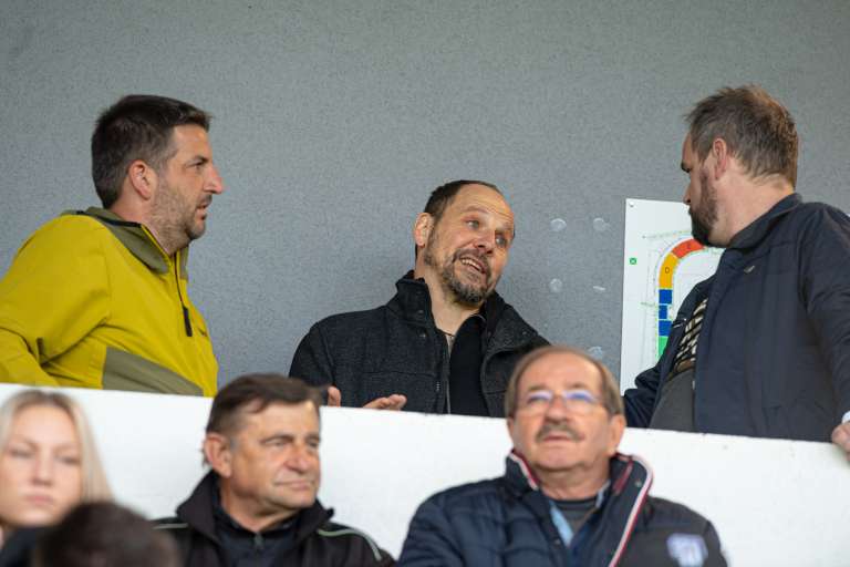 mura, celje, tribune, navijači