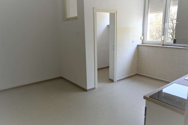 stanovanje_1.jpg