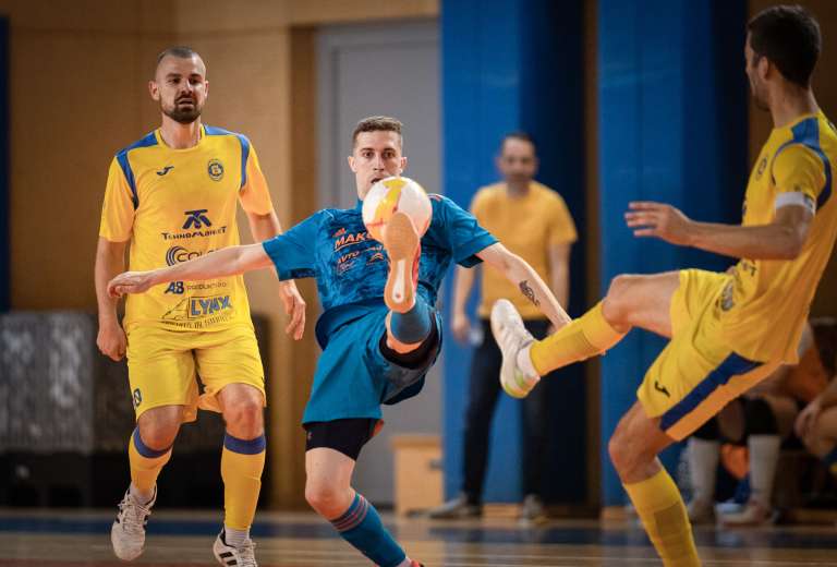futsal, meteorplast-šic-bar, bronx