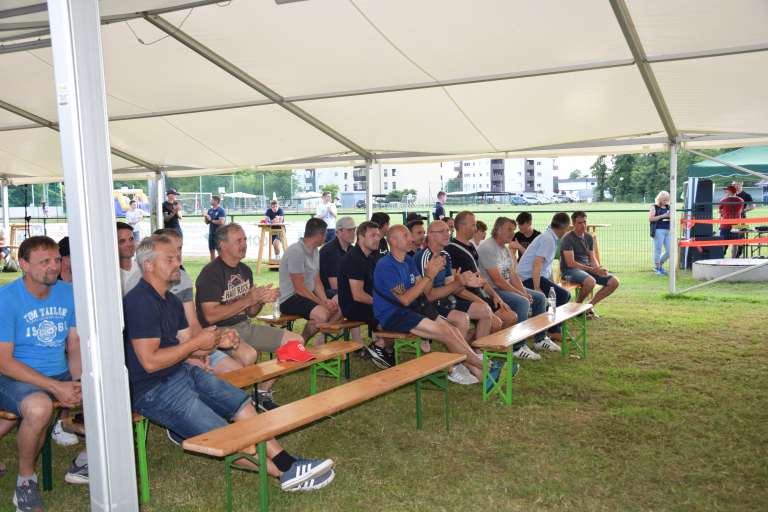 nk-apače, 75-let