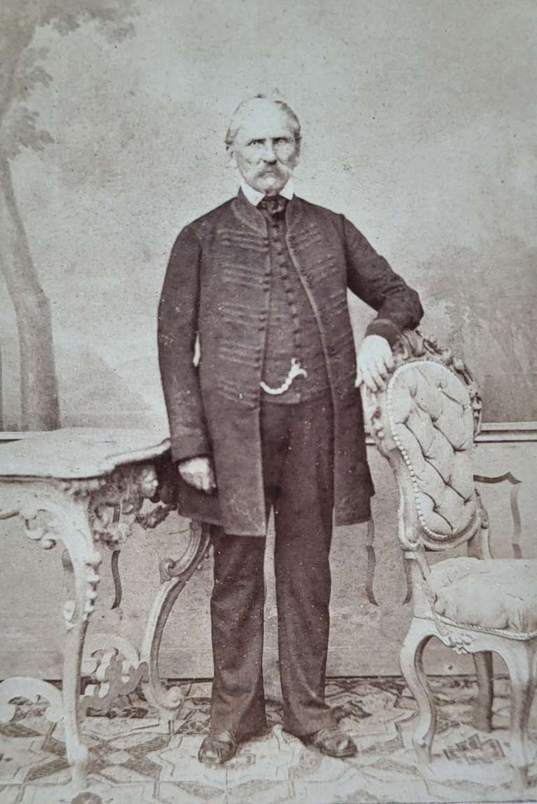FOTO 6 - Karoly Hartner.jpg