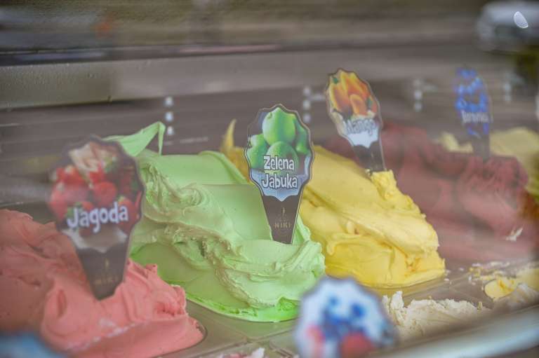 simbolična, sladoled, slaščičarna
