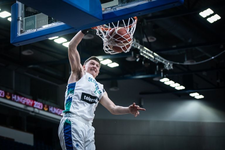 sergej macura 1.jpg