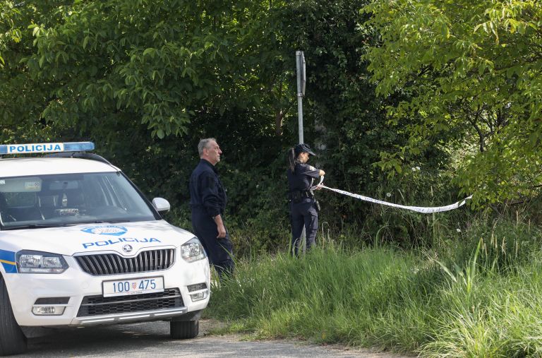 sisak, hrvaška policija