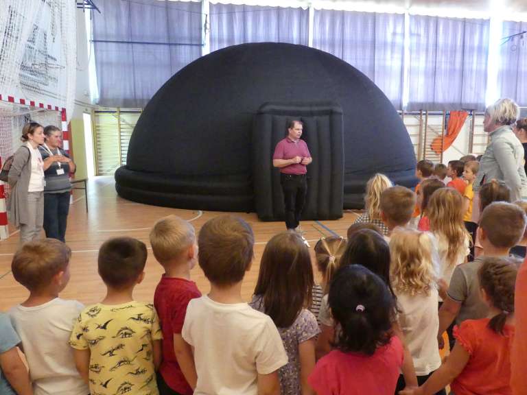 vrtec-turnišče, astronomija