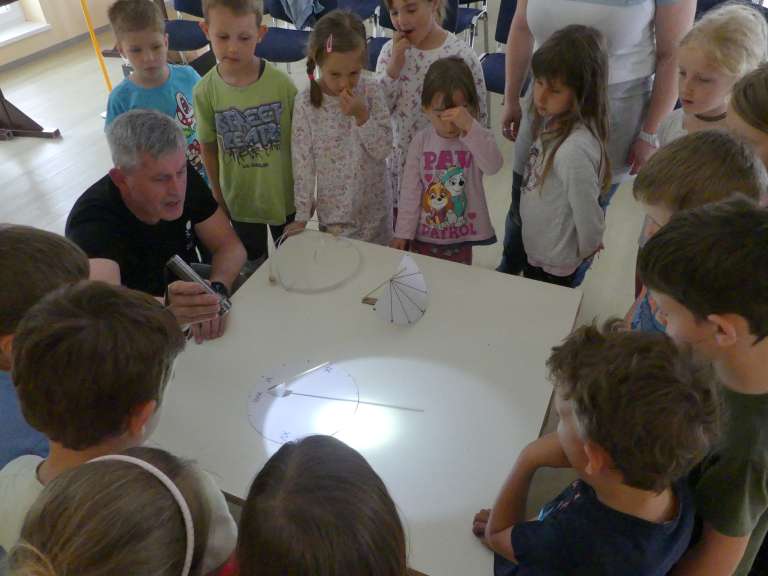 vrtec-turnišče, astronomija