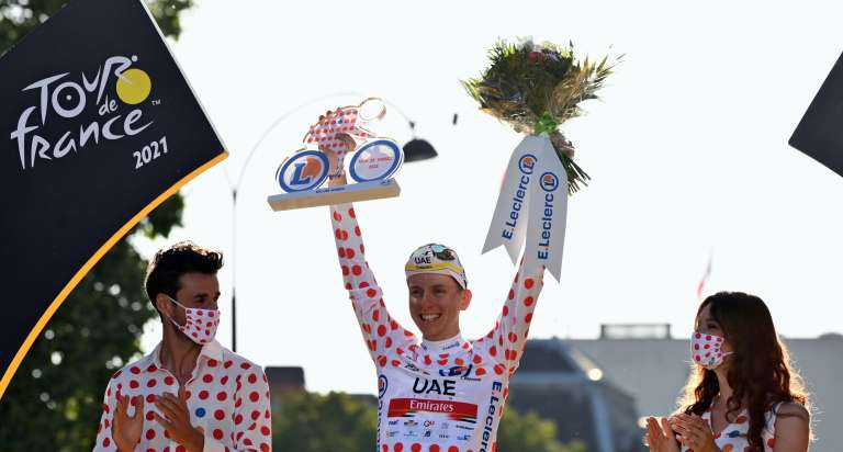 Tour de France, Tadej Pogačar, dobrodelnost.jpg