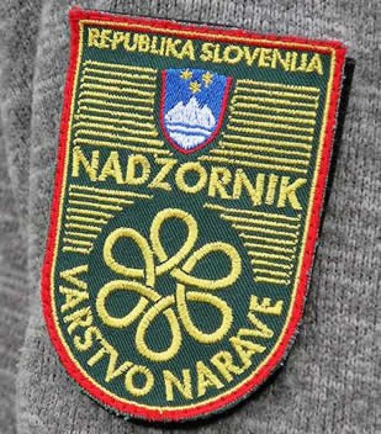 _zoznaka_nadzornika.jpg