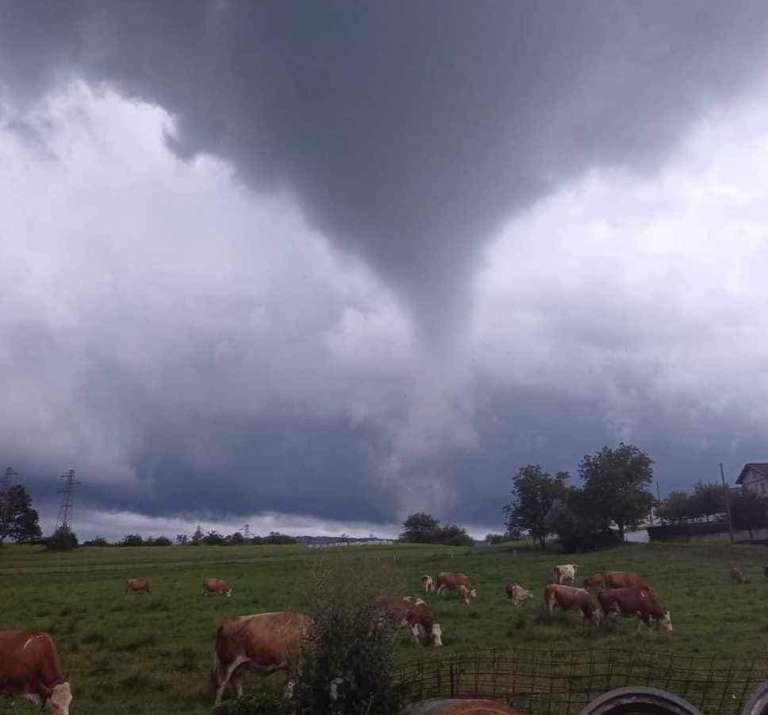 tornado.jpg