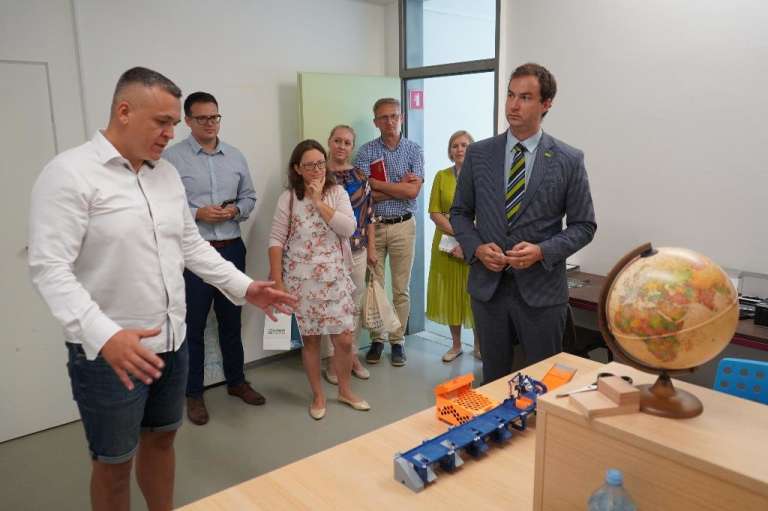 jv_slovenija__43__mediumw.jpg
