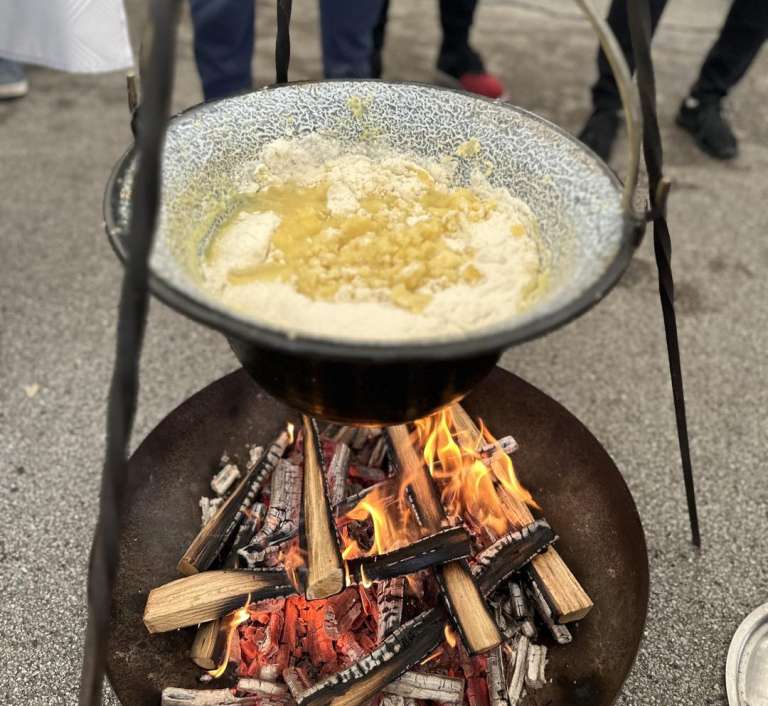 dödolijada
