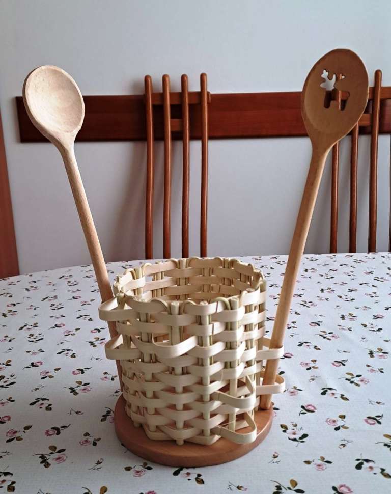 iz_delavnice_kocevska_krosnja.jpg