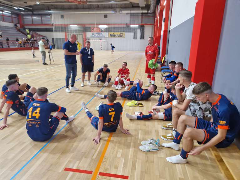 futsal, 1.-krog, meteorplast-šic-bar, bronx-škofije