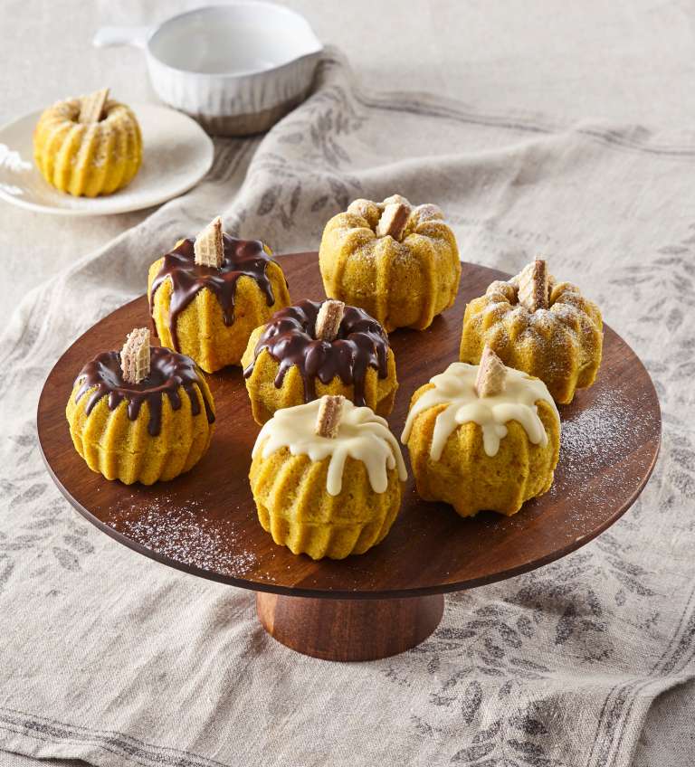 Mini bučne torte s čokoladnim prelivom.jpg
