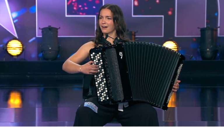 Špela Šemrl