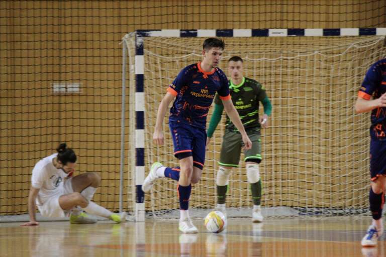 futsal, 10.-krog, meteorplast-šic-bar, siliko-vrhnika