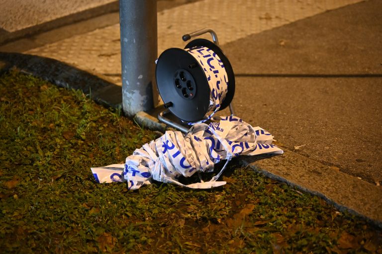 policijski trak, slovenska policija