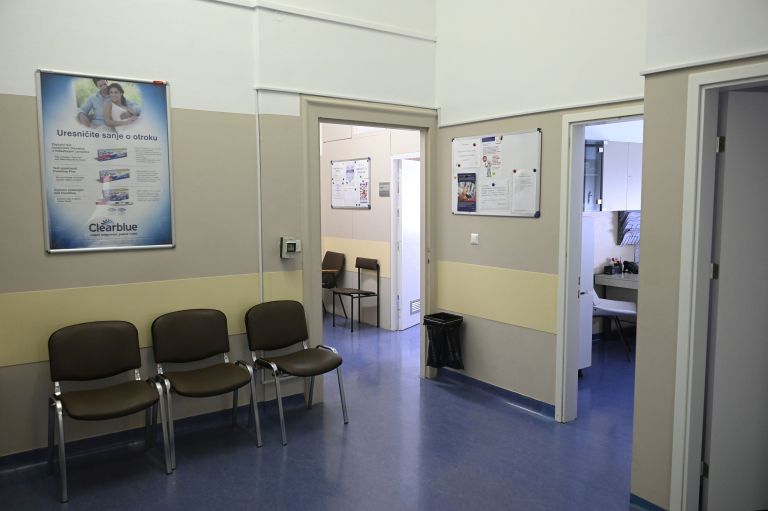 porodnišnica ljubljana.jpg