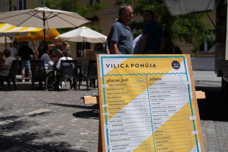 sočna-vilica, hrana, pijača
